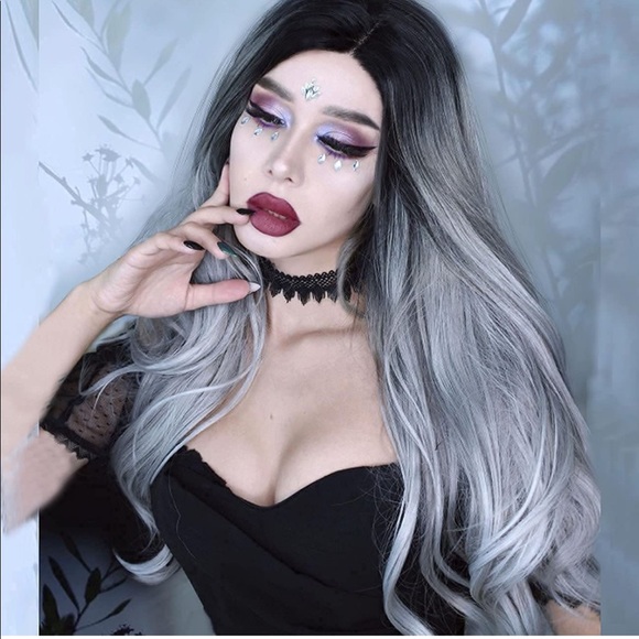 22” Ombre GrayStraight Lace Front Wig *NEW*